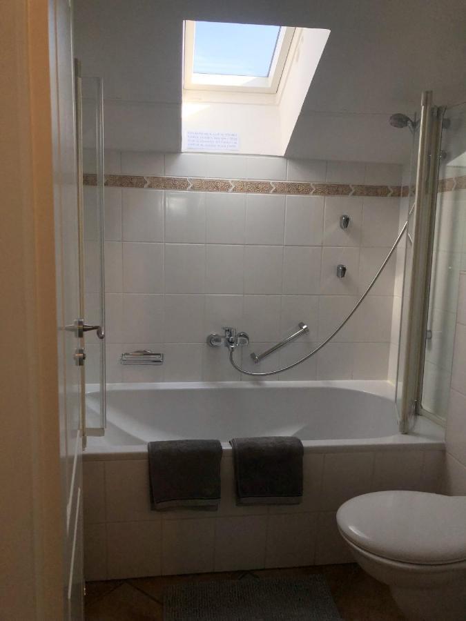Ferienwohnung Anette Гарміш-Партенкірхен Екстер'єр фото